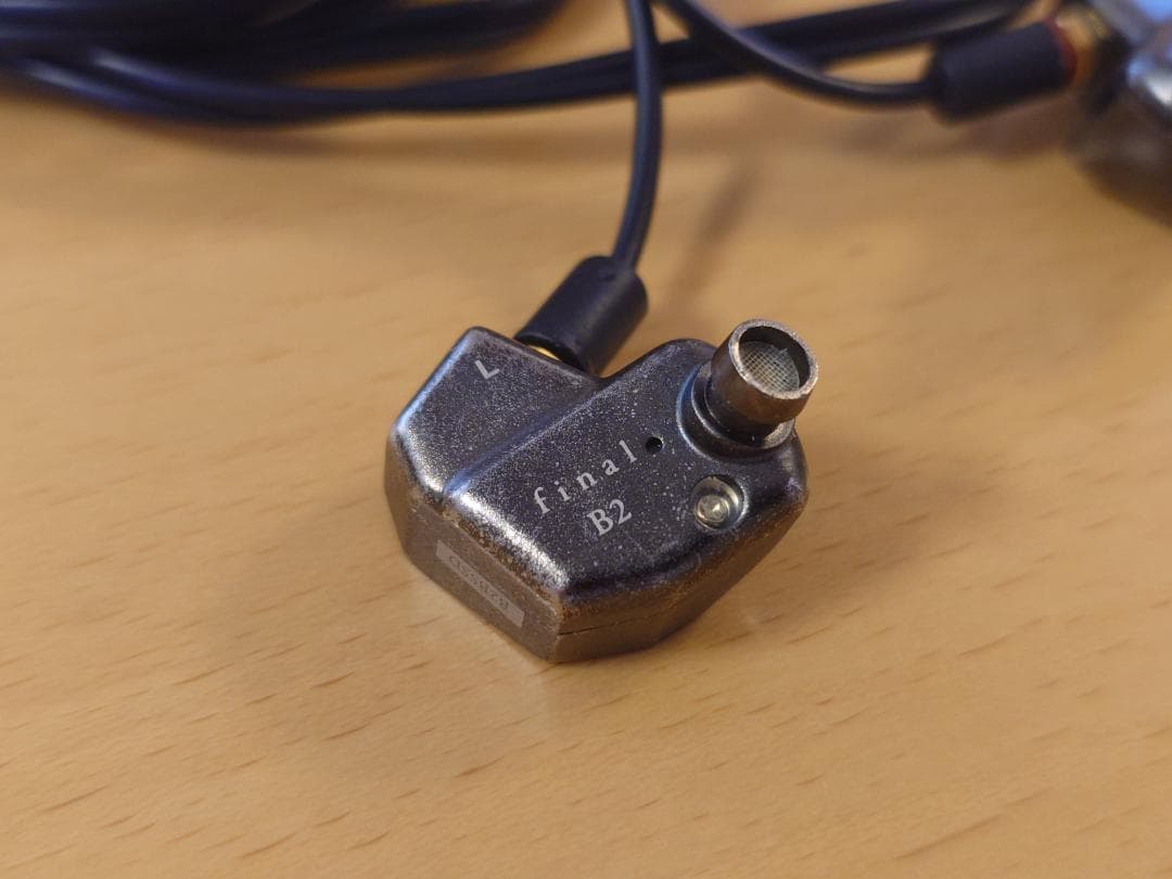 final B2【FI-B2BSSD】(付属品欠品なし)