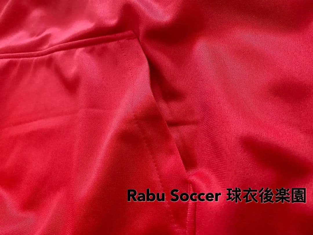 リバプール 2005 トレーニング パーカー ユニフォーム