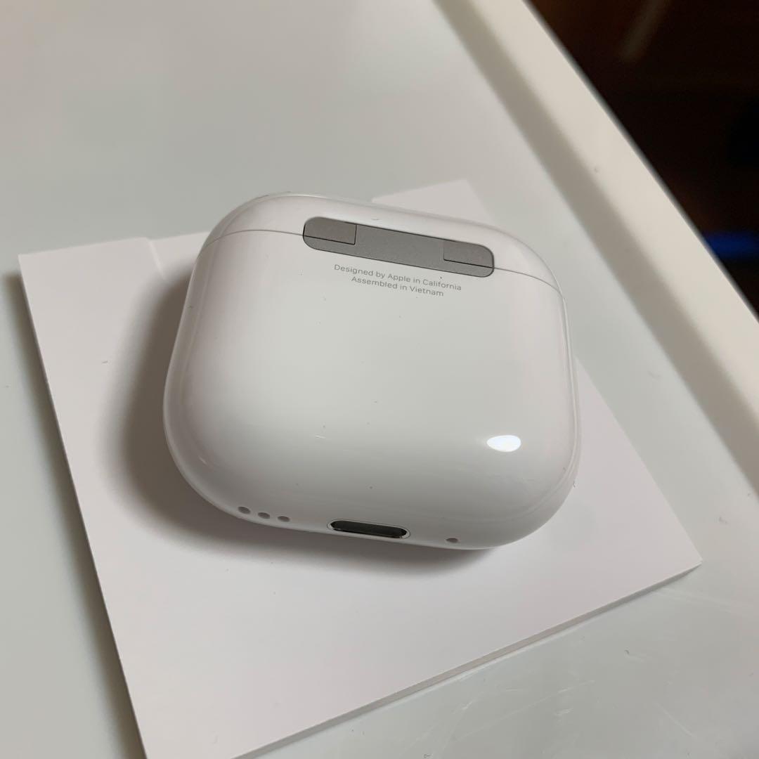 Apple AirPods 第4世代　ANC A3059 充電ケース 新品未使用
