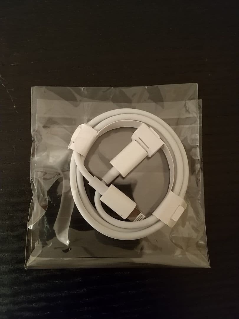 海外品 iPhone14 128GB スターライト SIMフリー