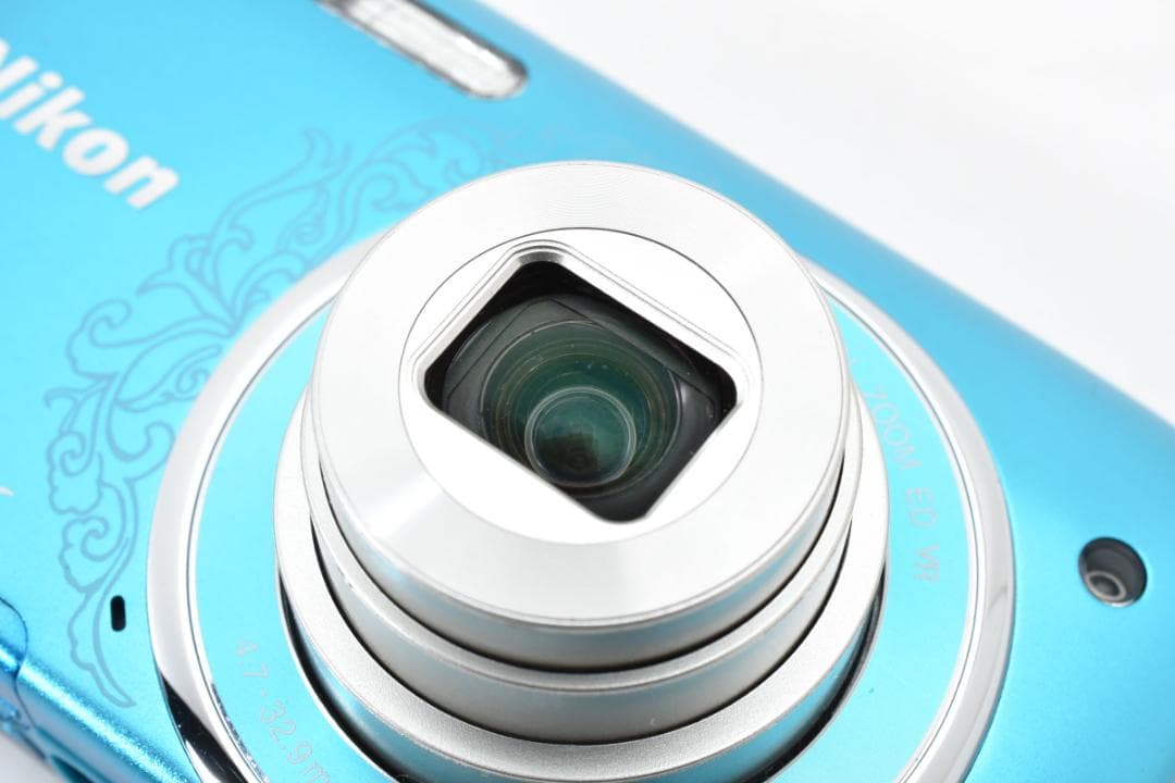 【お値下げ歓迎・ 美品 】ニコン　Nikon COOLPIX S3500 ブルー