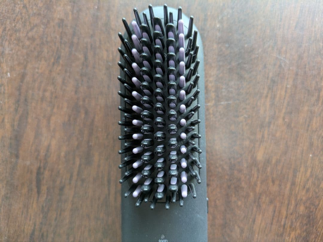 クリアージュ、コードレス ヘアアイロンブラシ