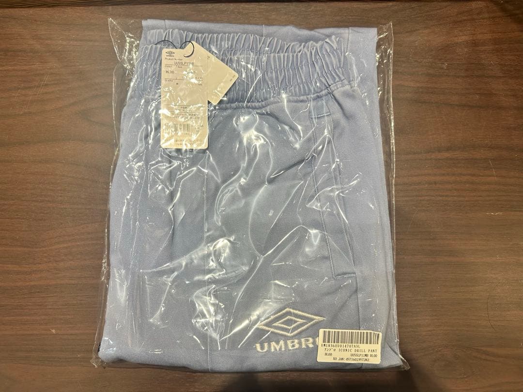 アンブロ　UMBRO ICONIC DRILL XO セットアップ