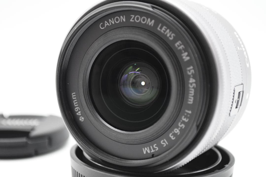 ★美品★ キヤノン EOS kiss M ホワイト＋EF-M 15-45mm