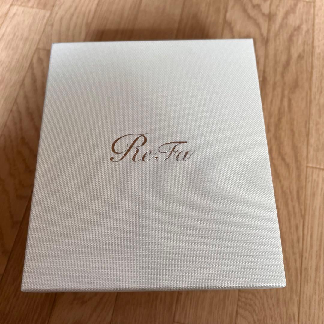 リファ　カラット