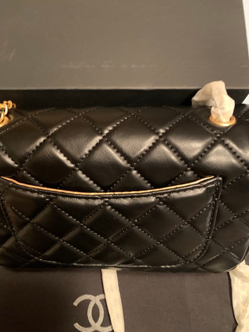 CHANEL シャネル ブラック ショルダーバッグノベルティ マトラッセ