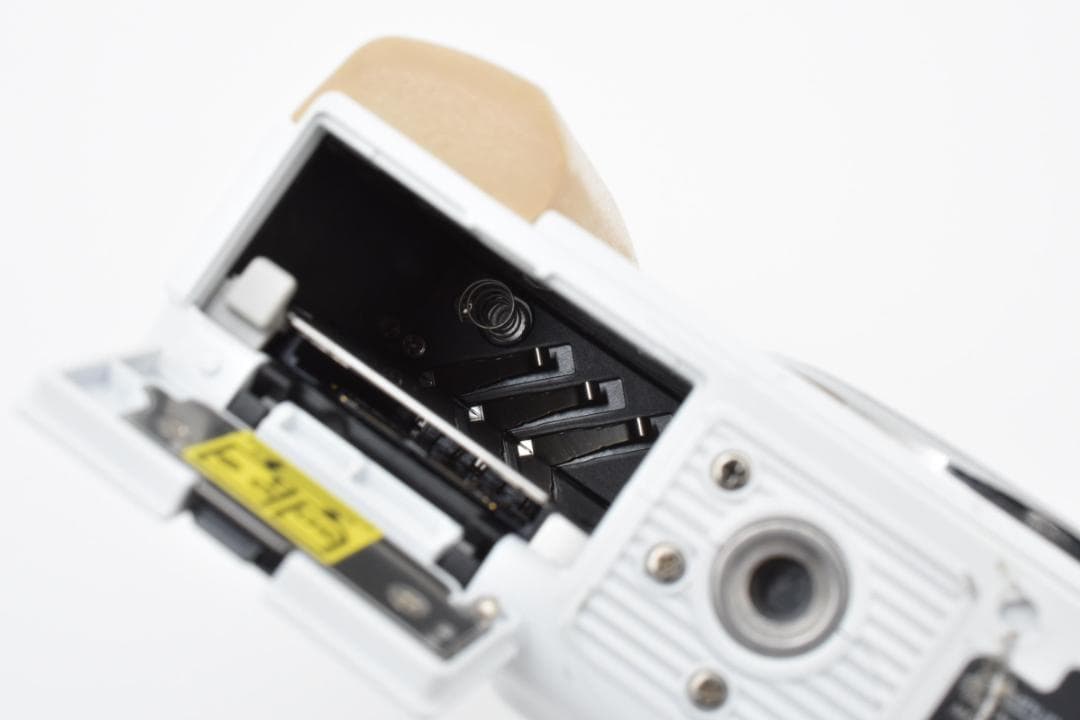 【2288ショット 良品】 オリンパス E-PL1ｓ ホワイト ミラーレスカメラ