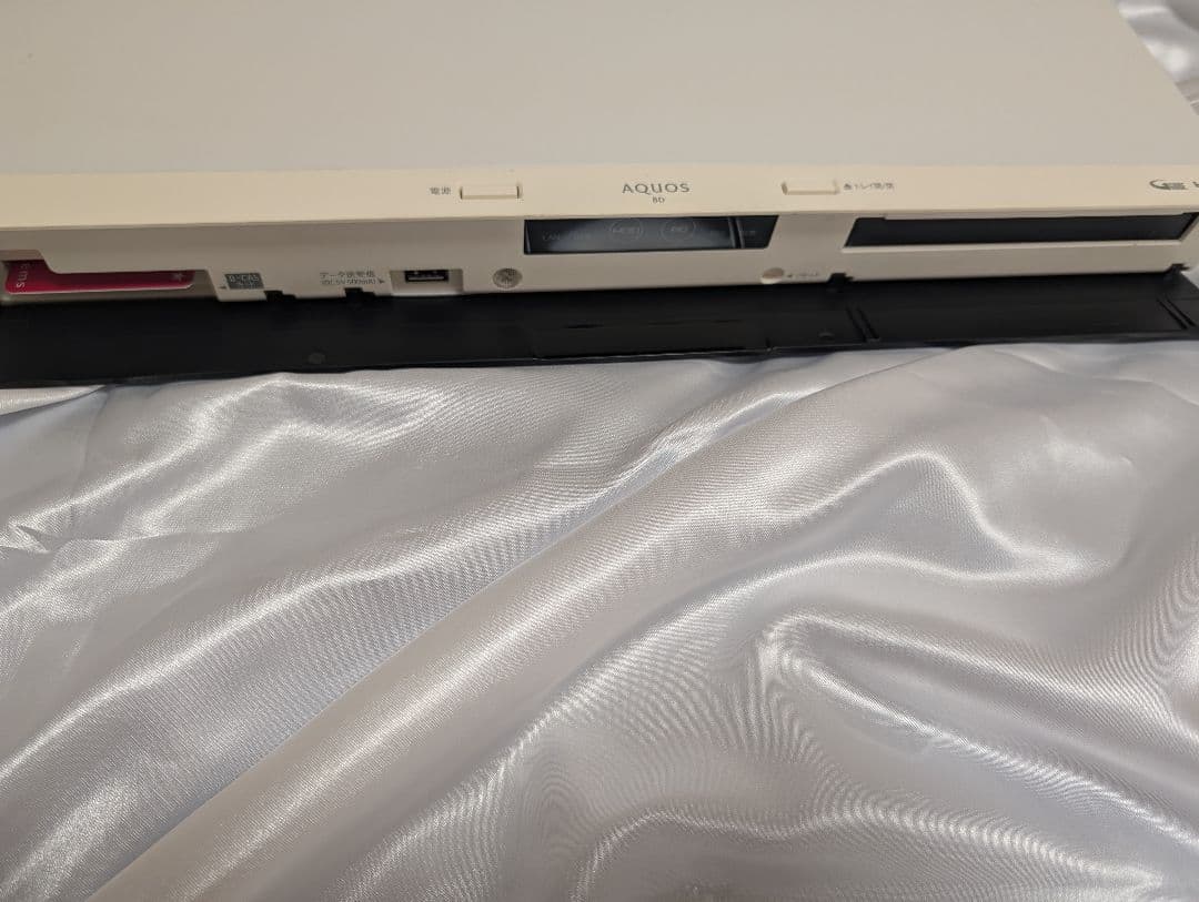 SHARP AQUOS BD-WW1000【1TB 2番組同時録画】