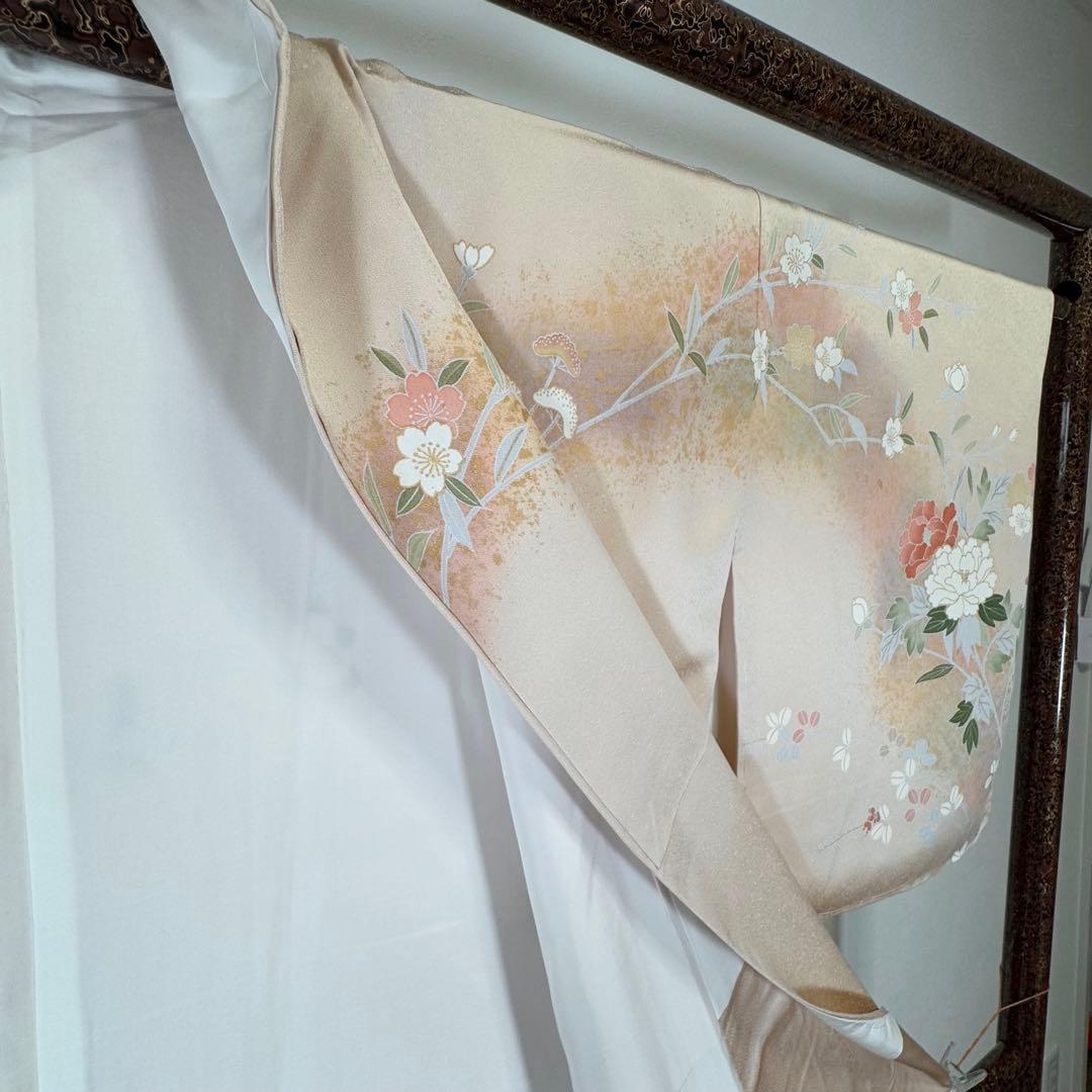 しつけ付　超美品　正絹　袷　現代　広襟　訪問着　着物　163 肌色