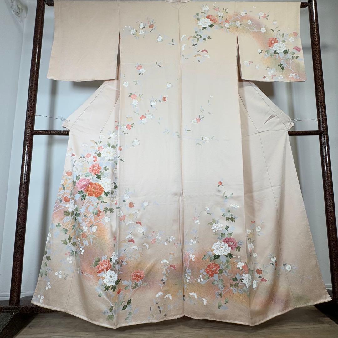 しつけ付　超美品　正絹　袷　現代　広襟　訪問着　着物　163 肌色