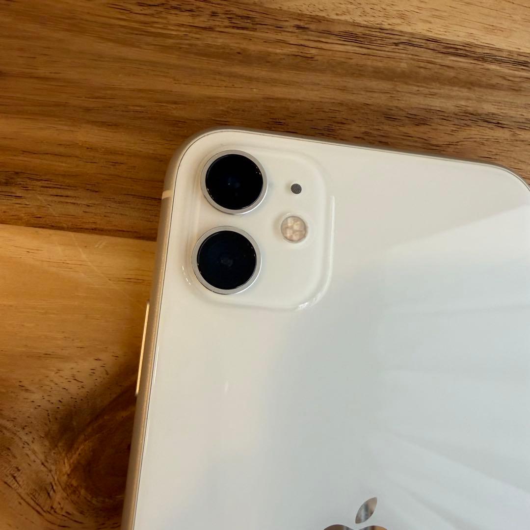 iphone11（ホワイト128GB） ※simフリー・箱あり