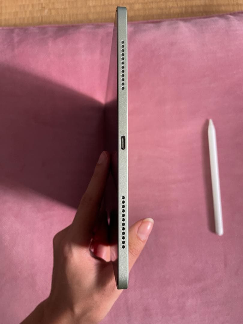【極美品】Apple iPad Air4 256GB + Pen【4点セット】