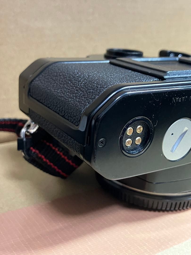 Nikon FE2 マニュアルフォーカス　カメラ　ブラック　ボディ