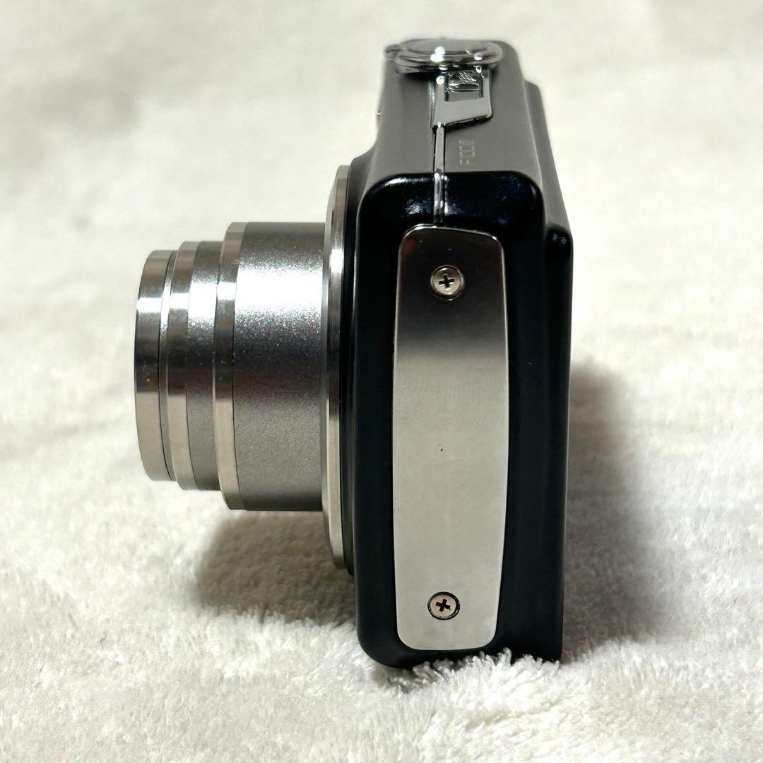 【極美品 動作確認済】FUJIFILM FinePix F100fd ブラック