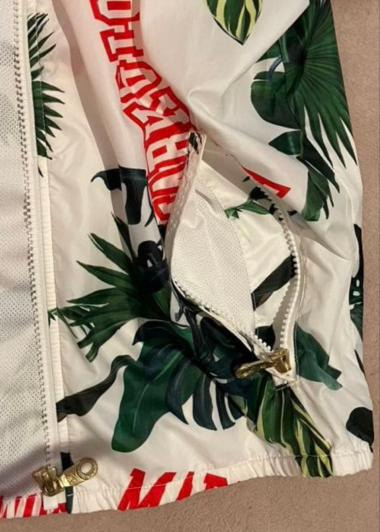 【再々値下げ】MARK & LONA】マークアンドロナ プリントジャケット