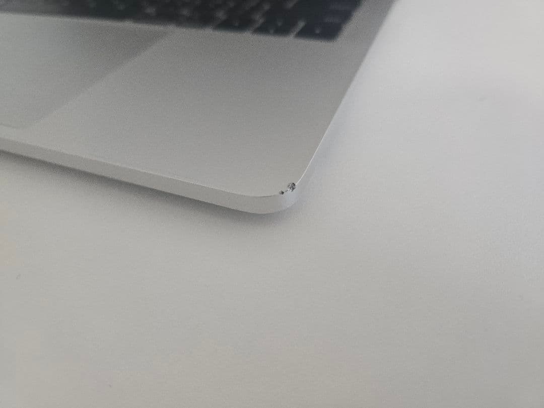 MacBook Pro 13㌅ 2018 i7 US 16GB 256GB 完動