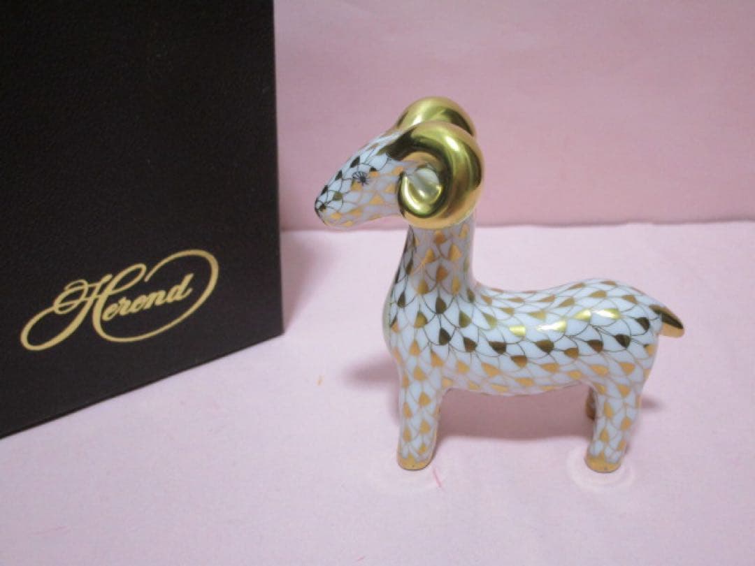 新品　Herend／ヘレンド　ひつじ／羊／未（ゴールド）