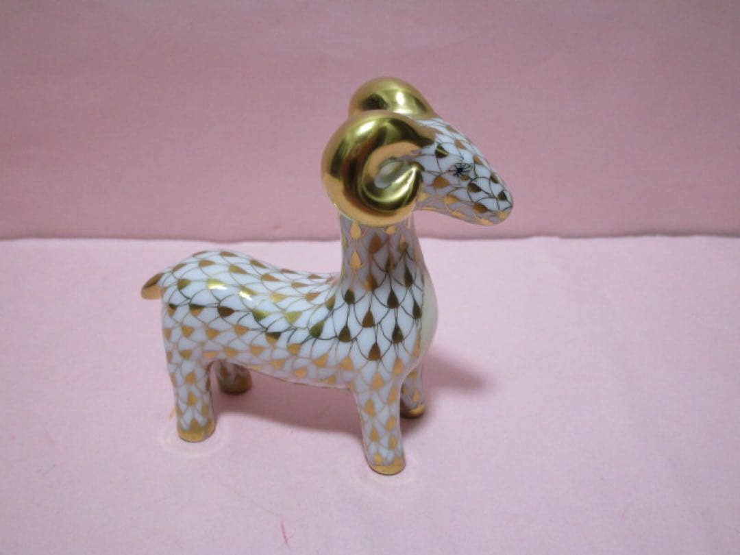 新品　Herend／ヘレンド　ひつじ／羊／未（ゴールド）