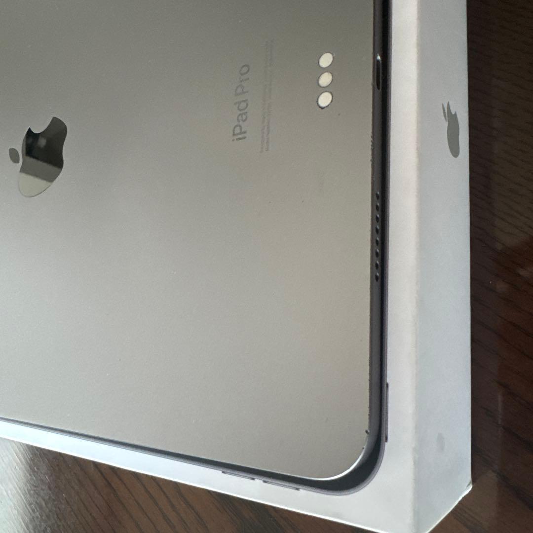 iPad Pro 第4世代 M2 11インチ　 スペースグレー128GB