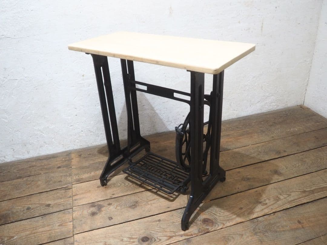 1224 ラワンの一枚天板　シンガーミシンテーブル　デスク　レトロ　ビンテージ