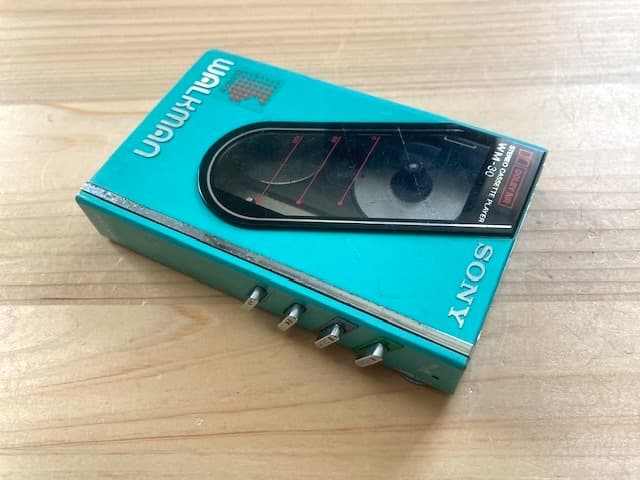 美品 高音質 整備済完全動作品 ソニー WM-30 グリーン 超レア色