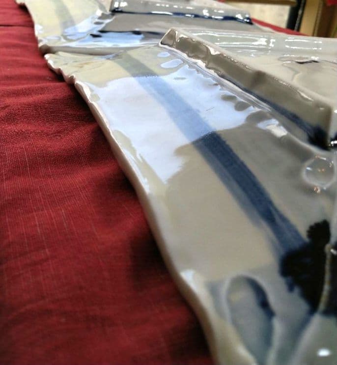 ♥希少な♥【ブロが選ぶ・高級皿・有田焼 庄右衛門作】デザイン扇型超特大皿２皿