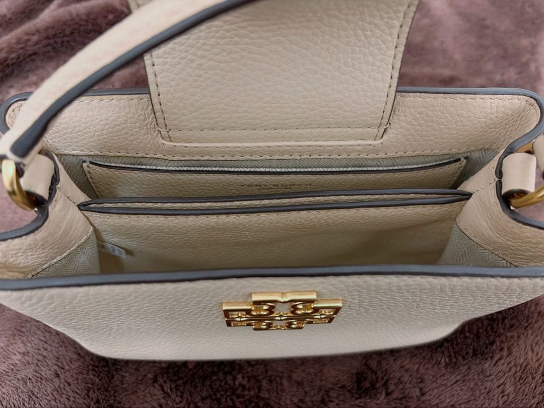 【美品】トリーバーチ ショルダーバッグ アイボリー レザー 斜めがけ