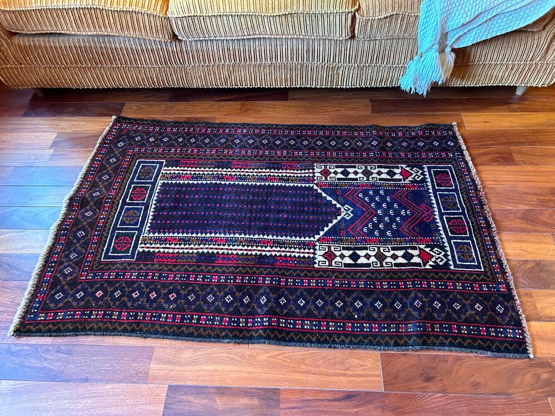 ヴィンデージ　ラグ　129×87cm