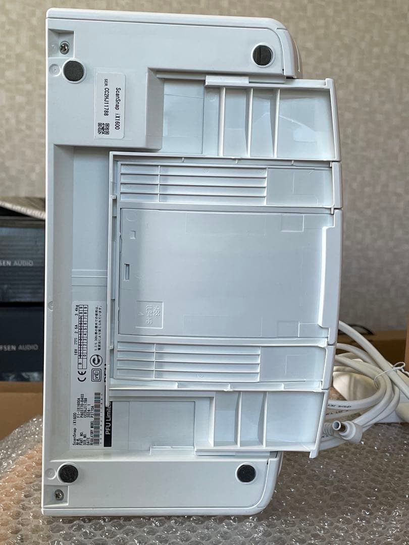 【しん】【極美品】PFU ScanSnap iX1600 スキャナー