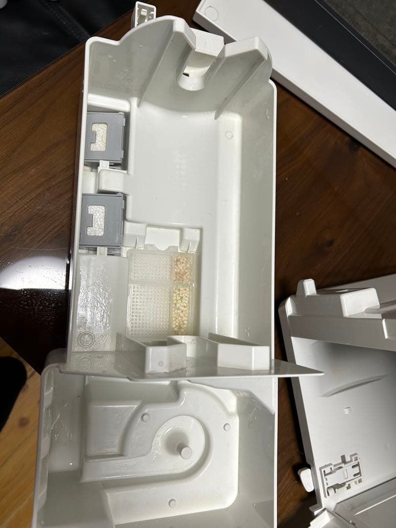 Panasonic 空間除菌脱臭機 ジアイーノ F-MV4100