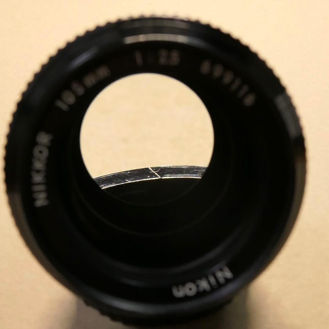 NIKKOR 105mm f/2.5 単焦点レンズ　AIレンズ
