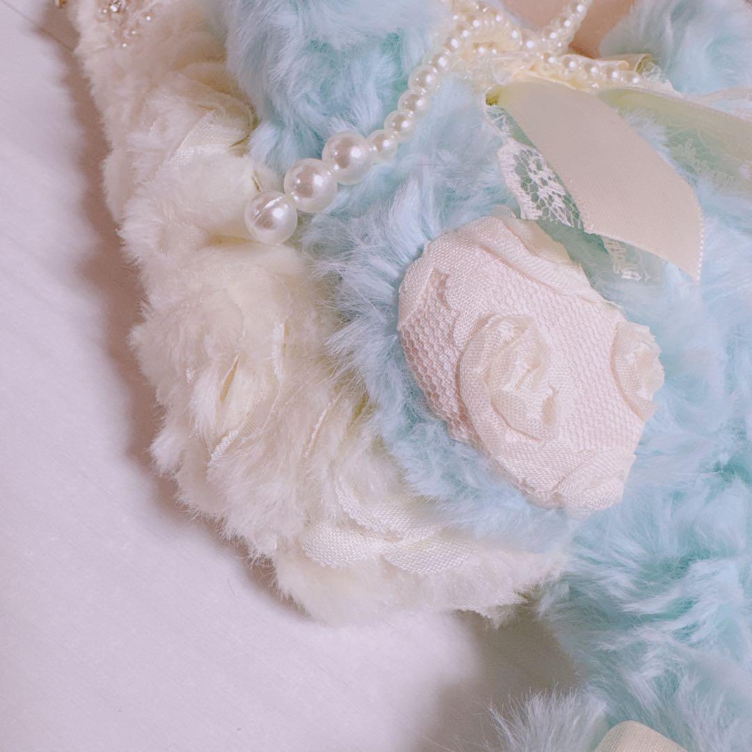 あ*き様 コヤンイサムチョン♡ミントブルーうさルミちゃんの薔薇ファーインド刺繍の