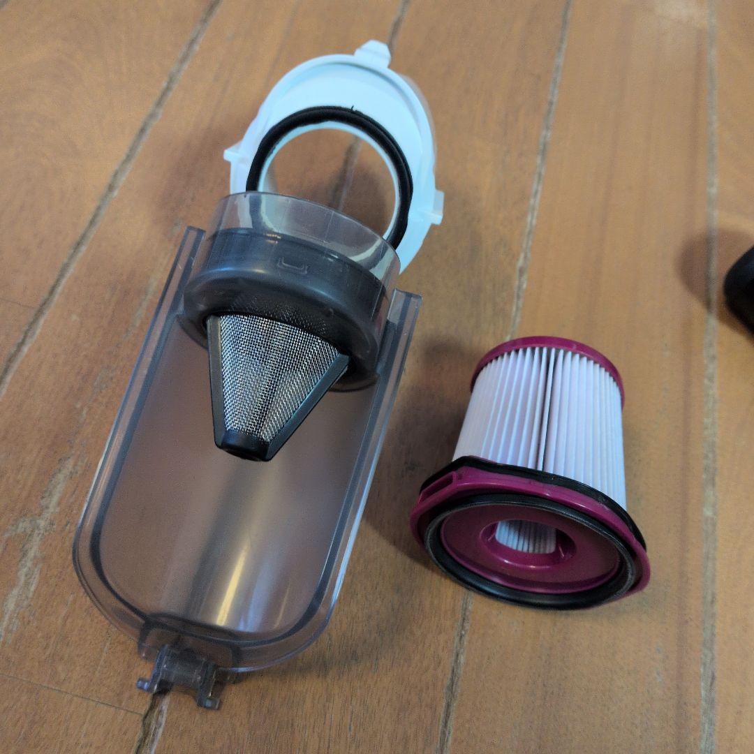 ★中古美品欠品あり大人気 Shark LC400JWH コードレスクリーナーです