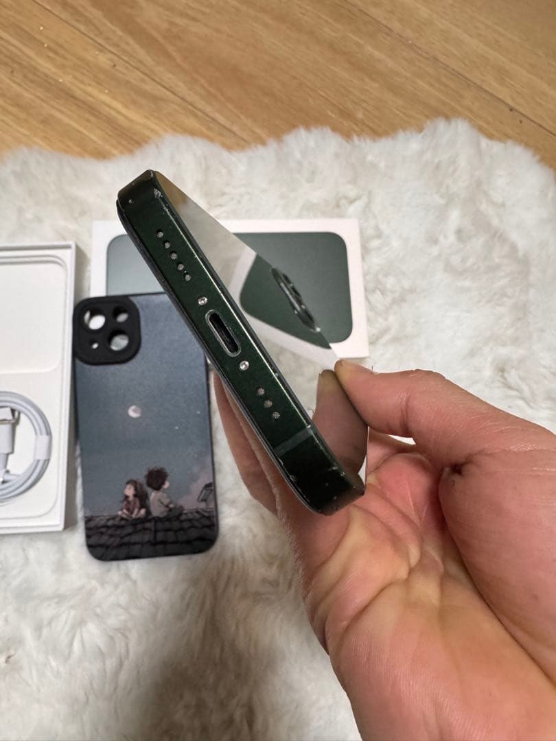 iPhone 13 バッテリー94%