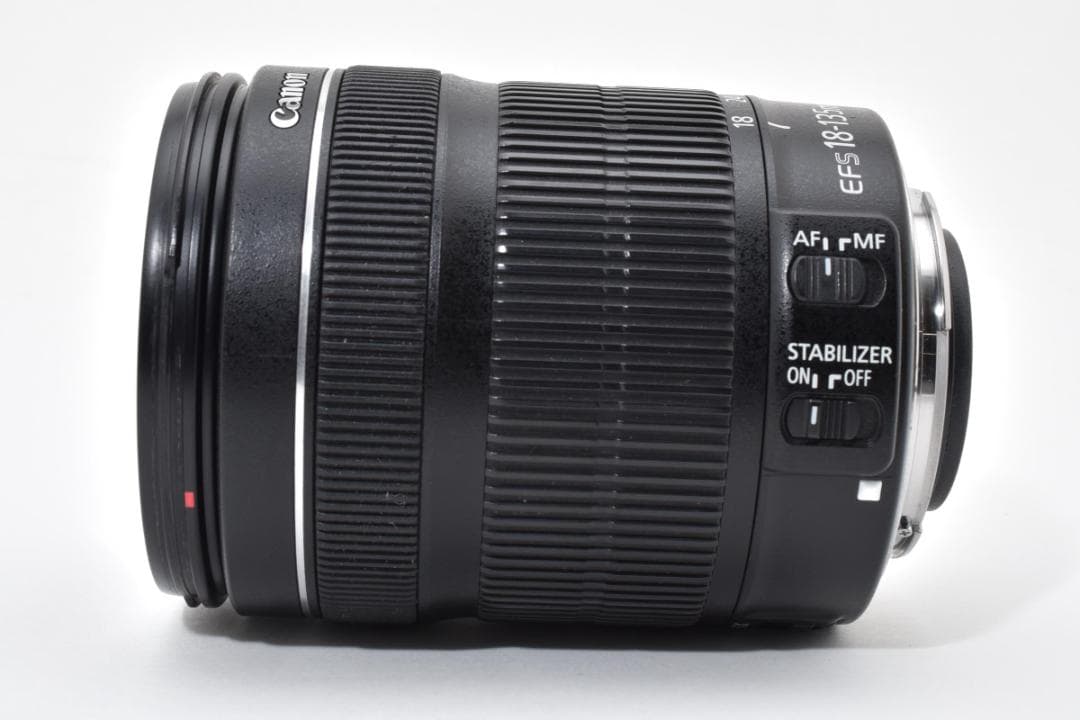 レンズ(ズーム) CANON EF-S 18-135mm f/3.5-5.6 IS L0327