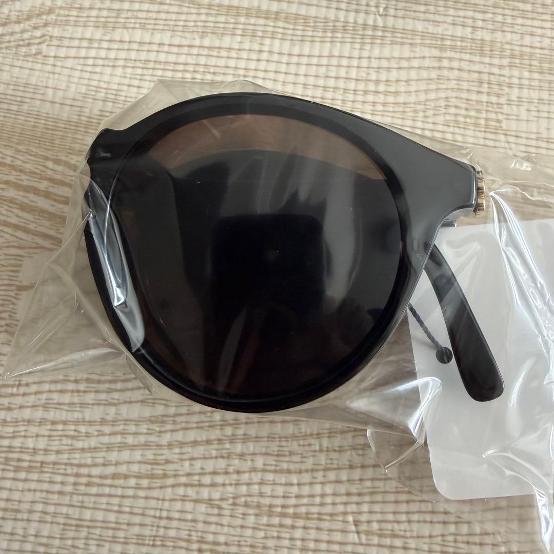 マリークワント サングラス コンパクトサングラス 完売品 折り畳み ブラック