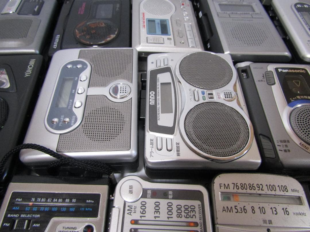 T0576 ポータブルカセットプレーヤー (42セット)ジャンク