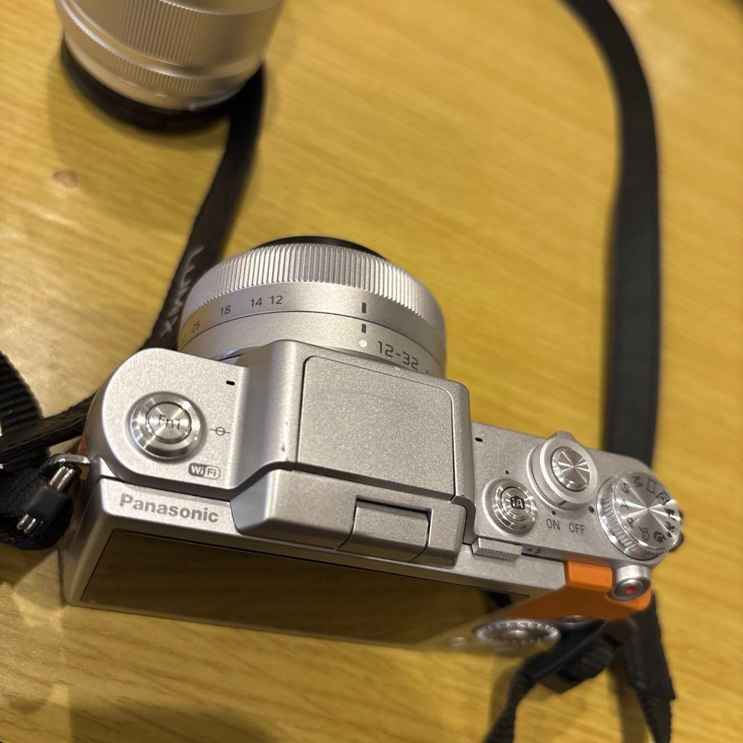 パナソニック LUMIX DMC-GF7 ダブルズームレンズキット