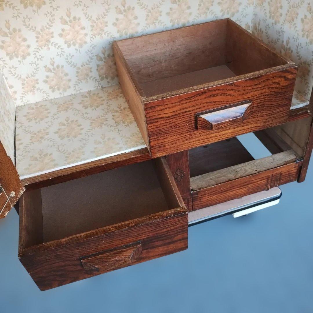 よ*ず様 アンティーク　木製ガラス扉　キャビネット　本棚