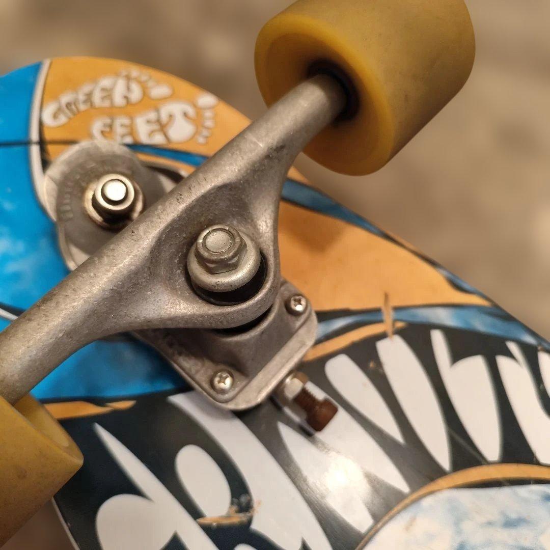 サーフスケート　スケートボード　GRAVITY CARVE サーフィン　陸トレ