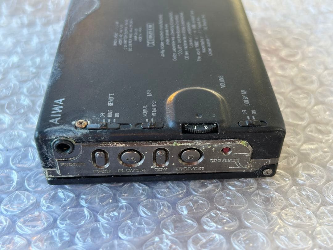 aiwa アイワ HS-PL50 ポータブルカセットプレーヤー　ジャンク