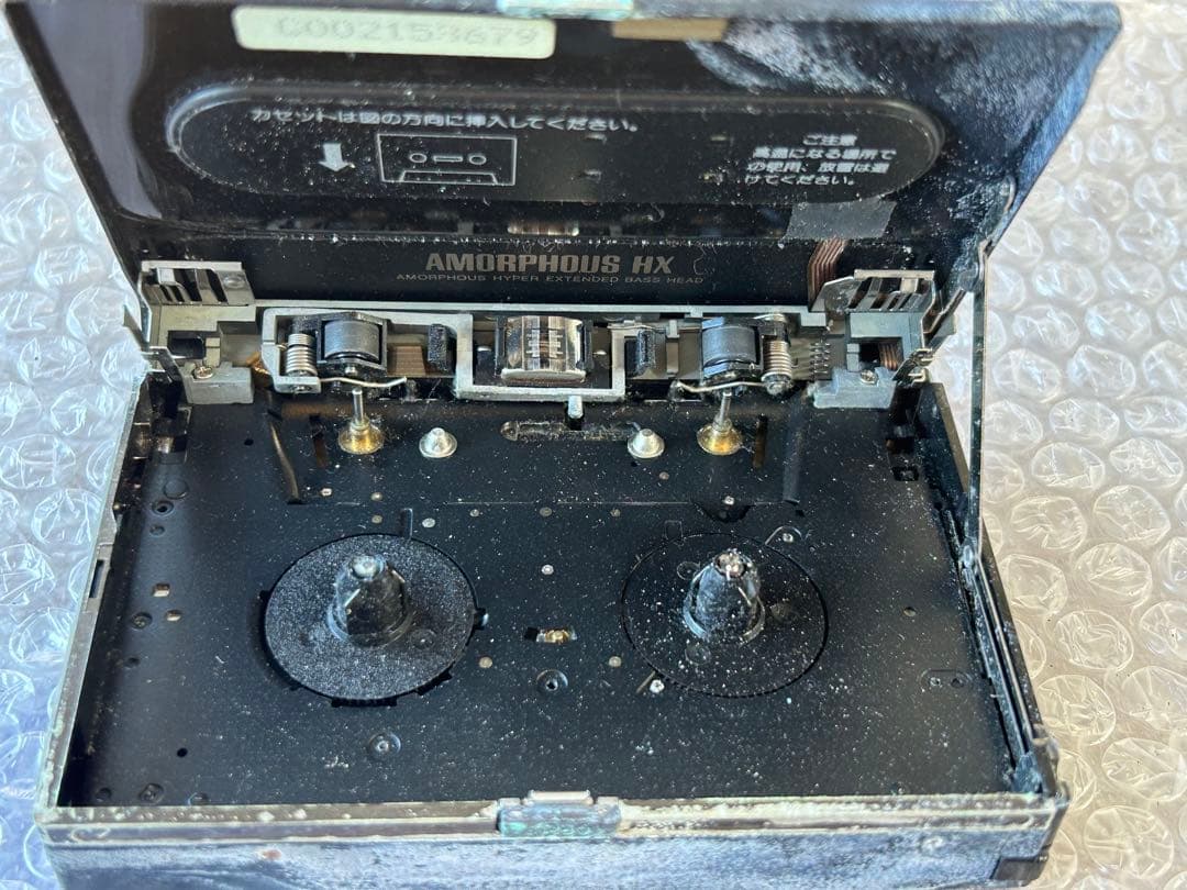 aiwa アイワ HS-PL50 ポータブルカセットプレーヤー　ジャンク