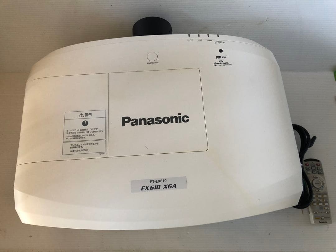 Panasonic PT-EX610J 6200ルーメン HDMI PIP機能