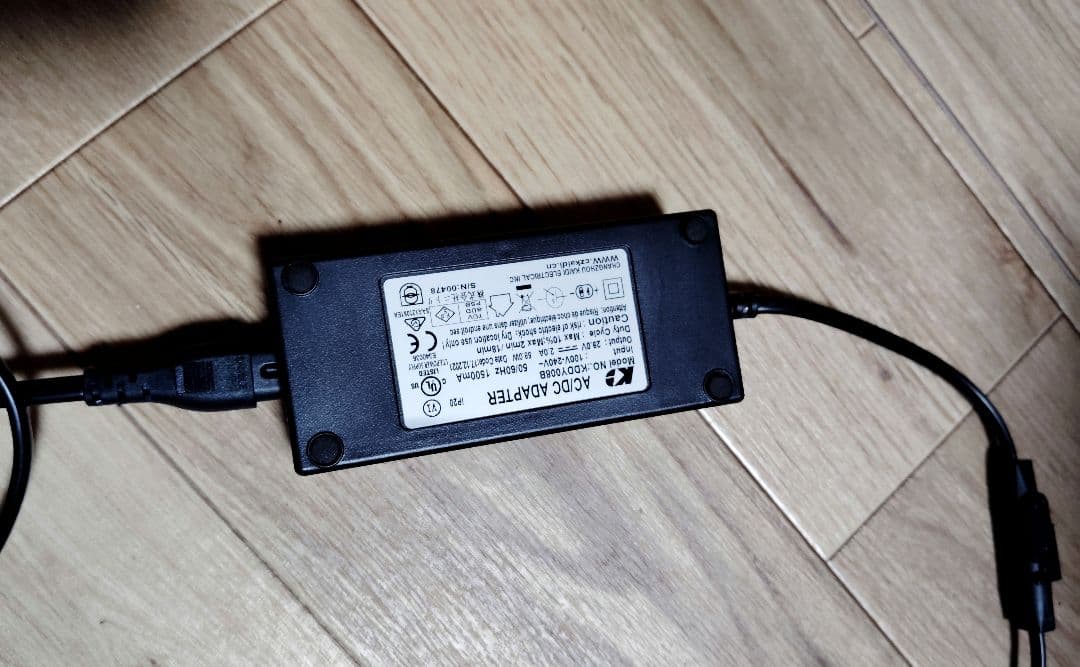 ニトリ　電動リクライニングソファ　本革　一人掛け