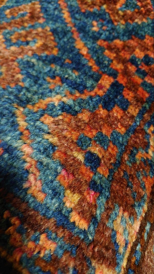 【フローレンスさん専用】アンティーク絨毯　バルーチ（袋状　クッション仕立て）