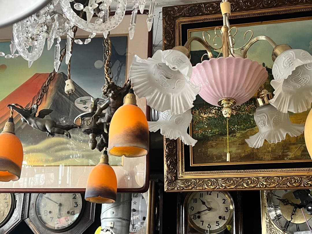 昭和レトロシャンデリア、レトロシャンデリア、陶器とガラスホヤのシャンデリア
