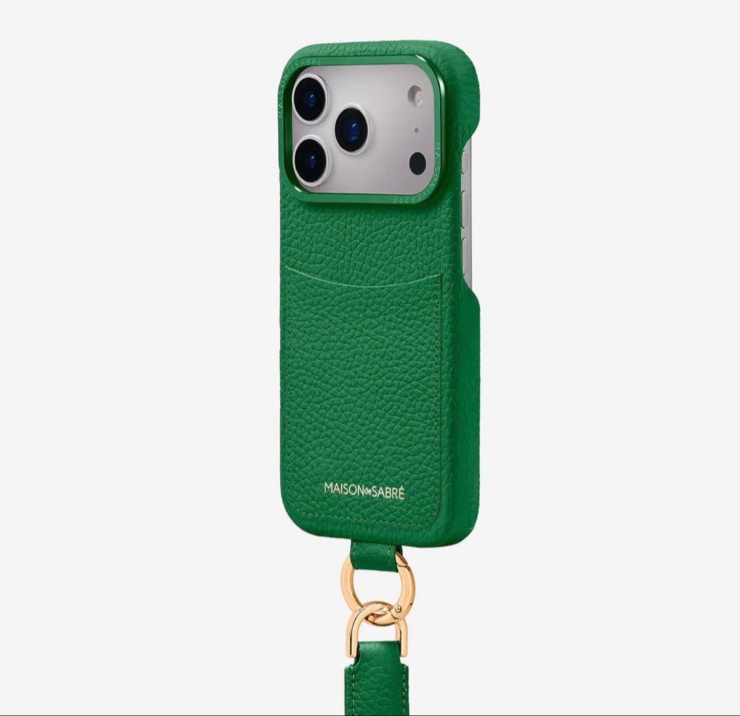 【新品】MAISON de SABRÉ グリーン iPhone17ケース
