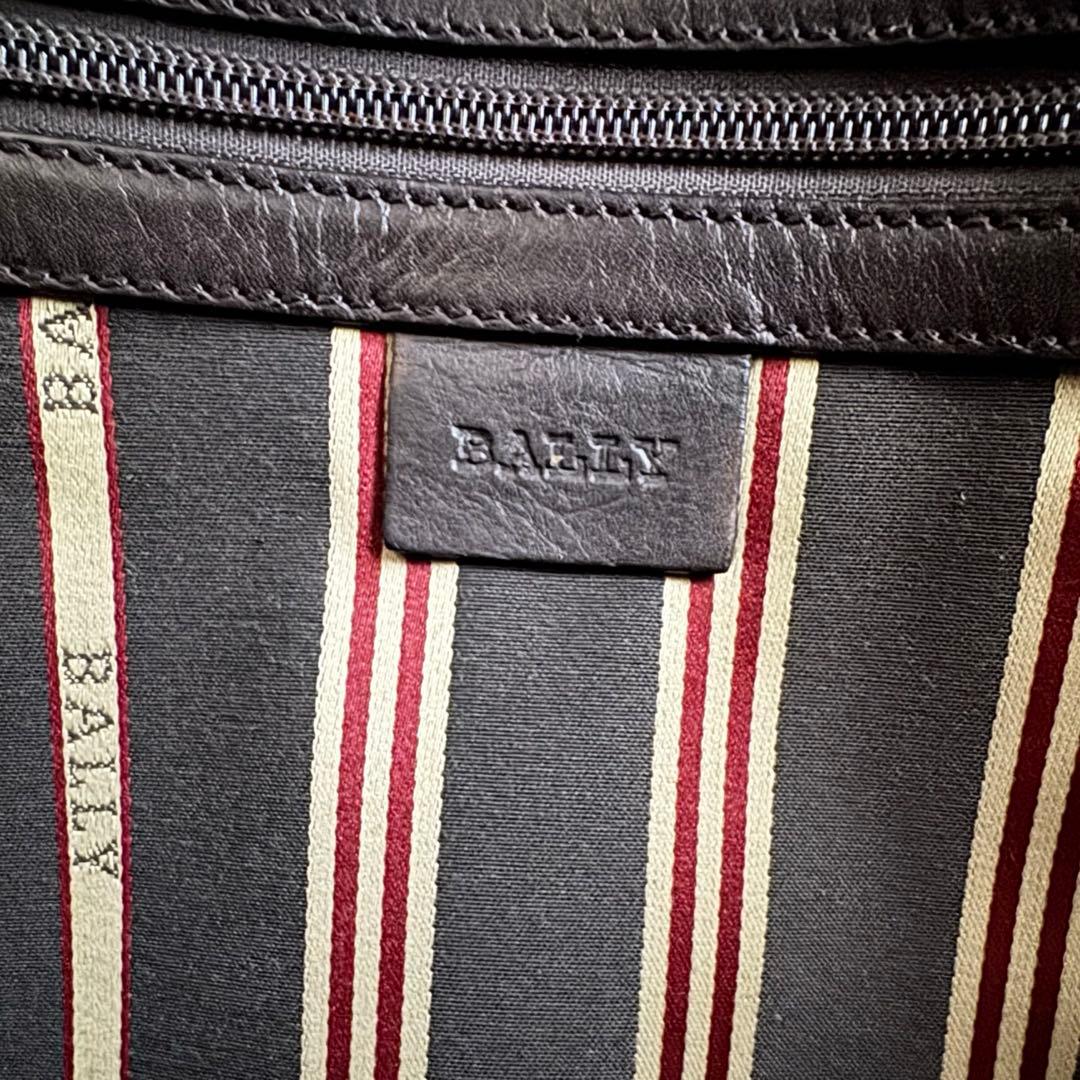 【バリー】トートバッグ　ビジネスバッグ レザー　ダークブラウン 鍵付き　A4