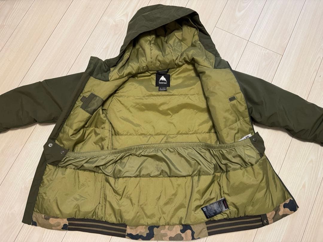 BURTON ジュニア　Lサイズ　スノーボードウェア　上下セット