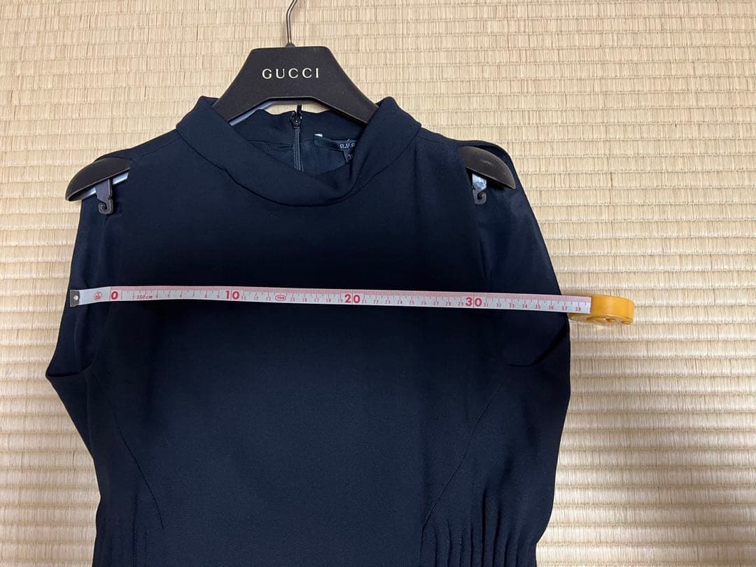 GUCCI ワンピース　黒DHT-S516H